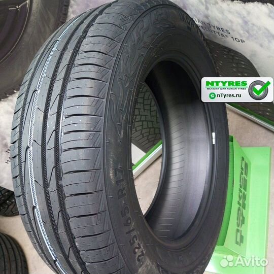 Ikon Tyres Autograph Aqua 3 SUV 225/65 R17 106H