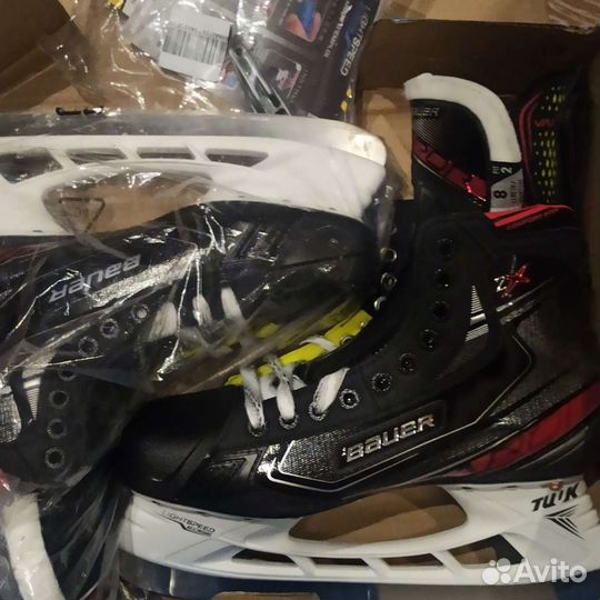 Коньки bauer vapor 2x 7.5;8.0;8.5;9.0 FIT 2