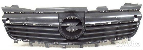 Zafira 05 Решетка радиатора черная (Тайвань)