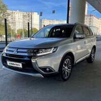 Mitsubishi Outlander 2.0 CVT, 2017, 48 860 км, с пробегом, цена 2 570 000 руб.