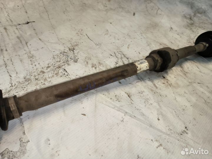 Передний правый привод Hyundai Elantra 4 HD