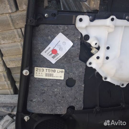 Обшивка тойота авенсис