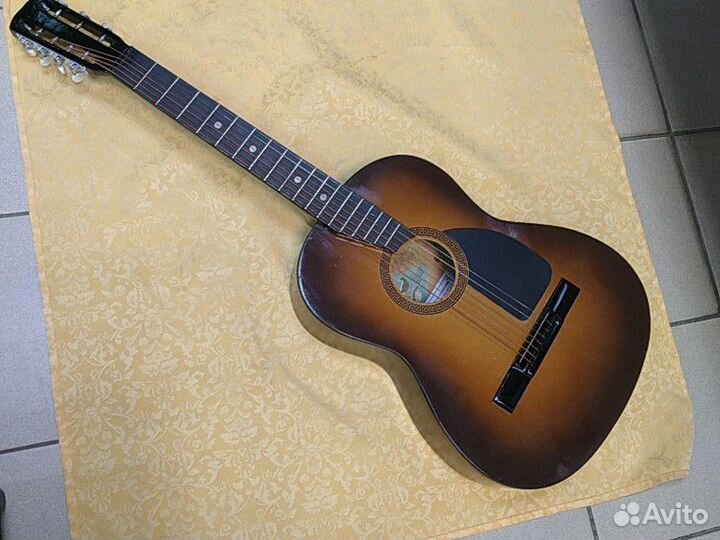 Семиструнные гитары