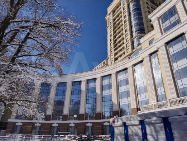 Офис 1751.7 м²