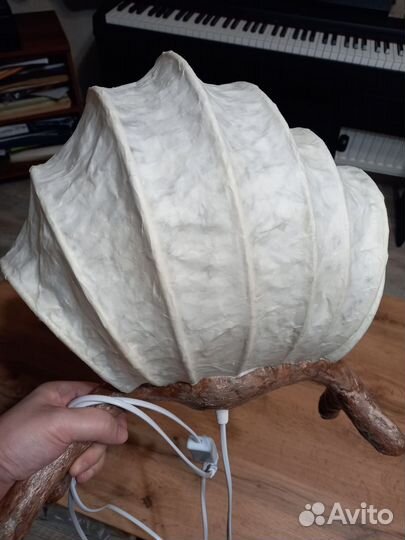 Необычный светильник из рисовой бумаги