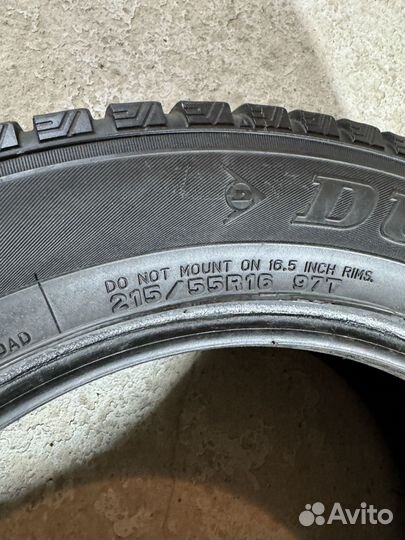 Dunlop SP Winter Ice 01 215/55 R16