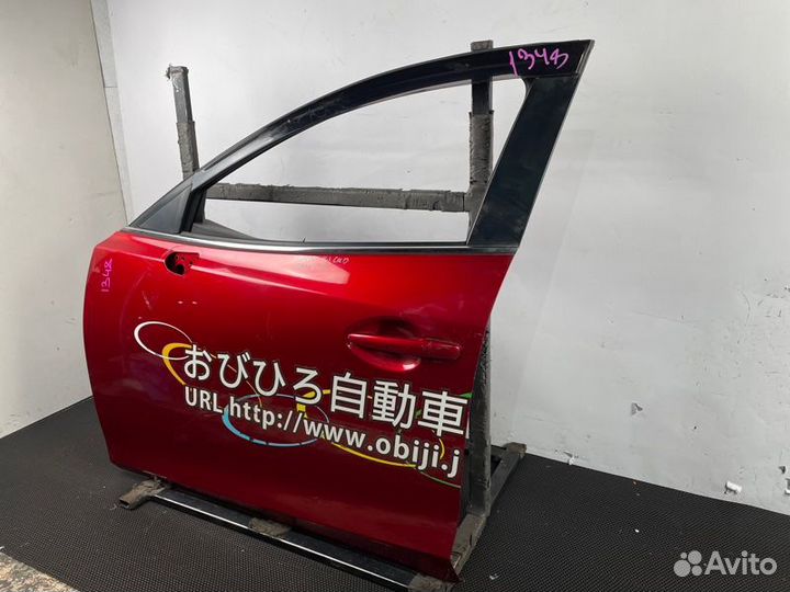 Передняя левая дверь Mazda 3 BM