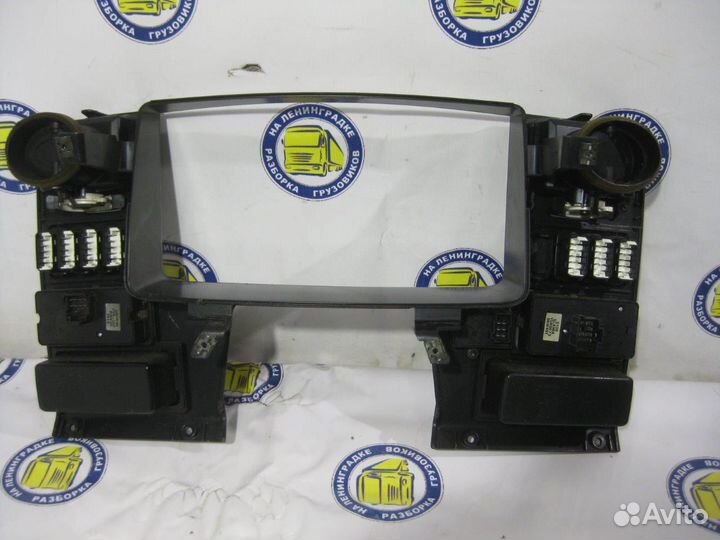 Накладка панели приборов 1728037 scania, P,G,R,T