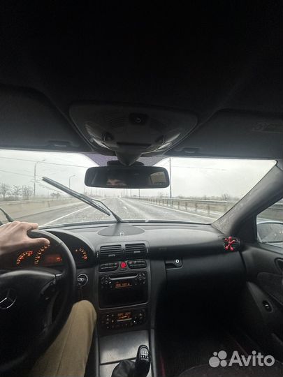 Седение на w203