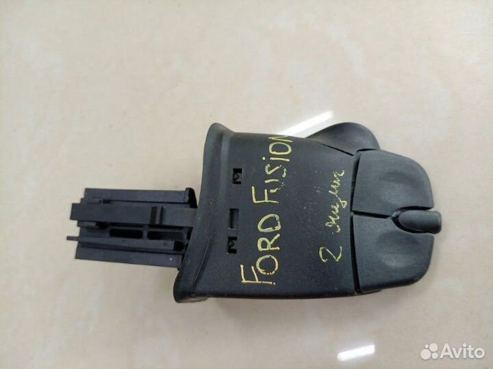 Подрулевой переключатель Ford Fusion fyja 2007