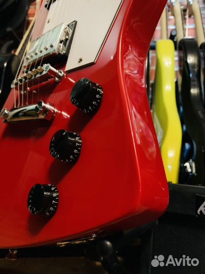 Электрогитара Explorer + Портативный Комбик