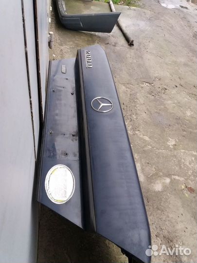 Крышка багажника mb w124 седан дорест