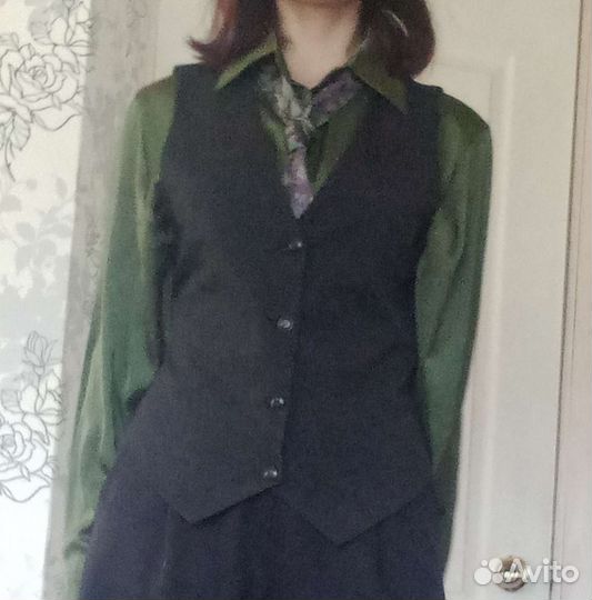 Жилет классический винтажный