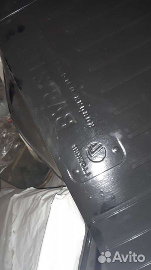 Резиновый коврик в багажник ваз 2115
