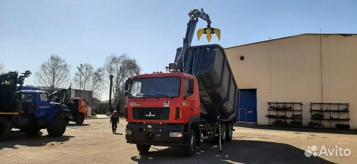 МАЗ 6312С9-8525-012 с КМУ, 2023