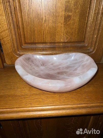 Шикарная большая чаша из розового кварца