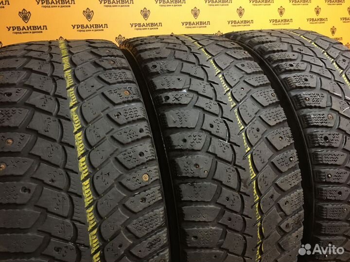 Kumho I'Zen Wis KW19 235/55 R17 103T