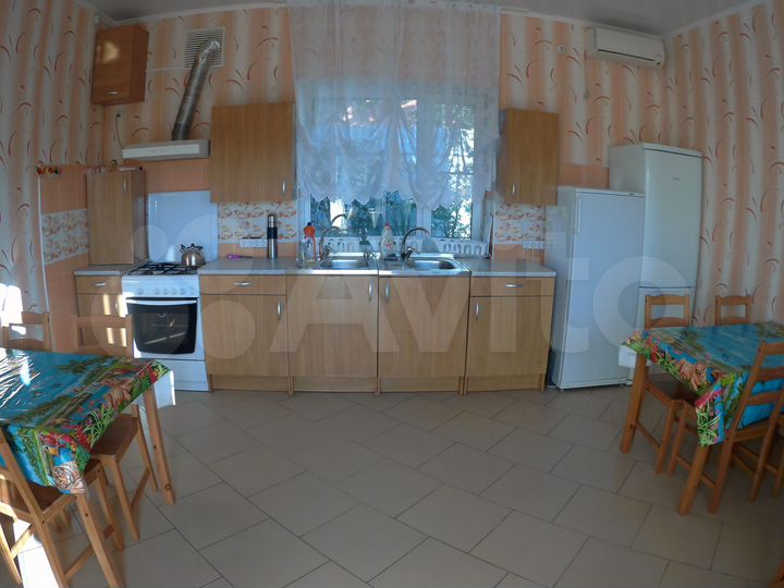 Комната 33 м² в 4-к., 2/3 эт.