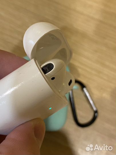 Airpods 2 оригинал с беспроводной зарядкой
