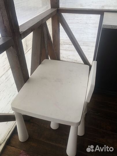 Детский стол и стул