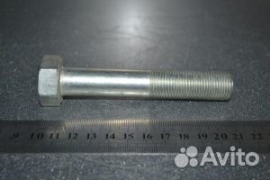 Болт крышки картера редуктора М-18х1,5*100