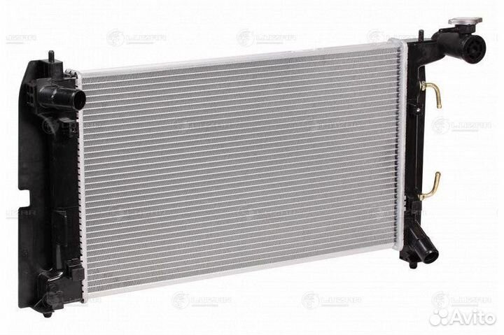 Радиатор охлаждения Тойота Королла 01