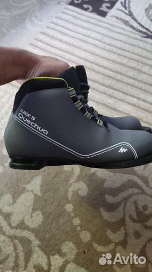 Лыжные ботинки