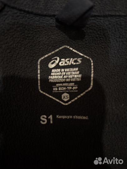 Куртка Asics на флисе для бега зима