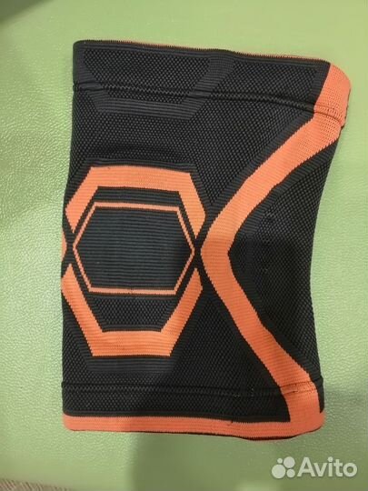 Бандаж на коленный сустав