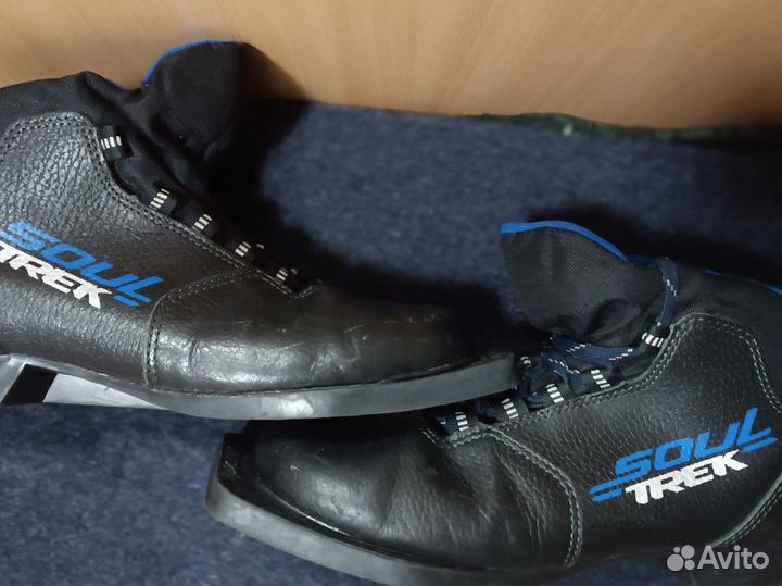 Лыжные ботинки 36р-р