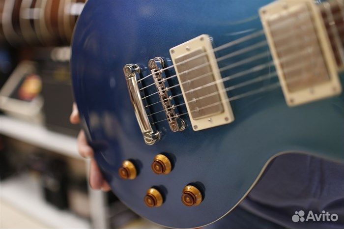 Электрогитара