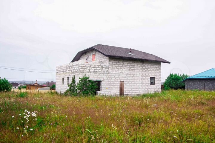 Дом 186,6 м² на участке 15 сот.