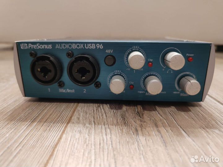 Зв. карта presonus audiobox USB + наушники hd7