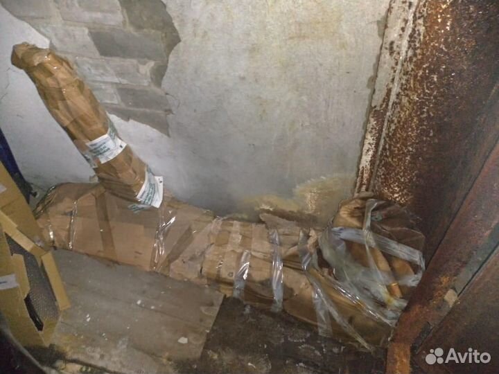 Пороги от лексуса или тойоты левый и правый б/у