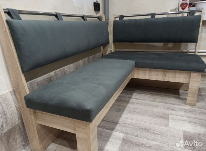 Кухонный уголок новый в наличии