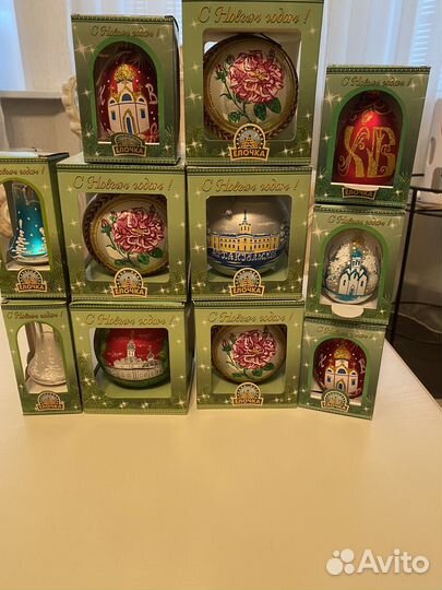 Игрушки елочные разные