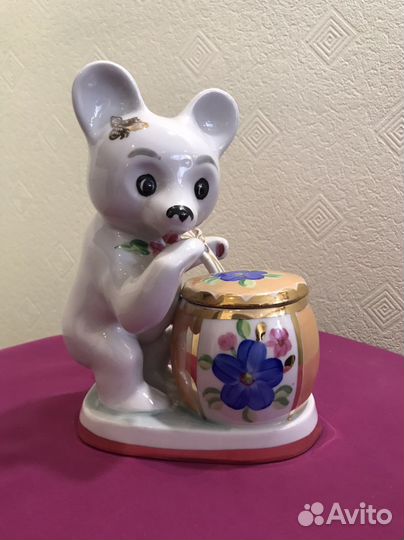 Фарфоровая статуэтка «Лакомка» СССР Дулево, винтаж