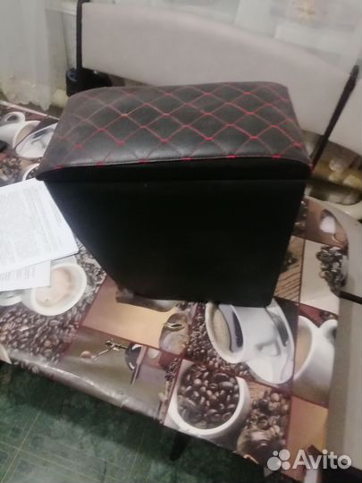 Подлокотник веста