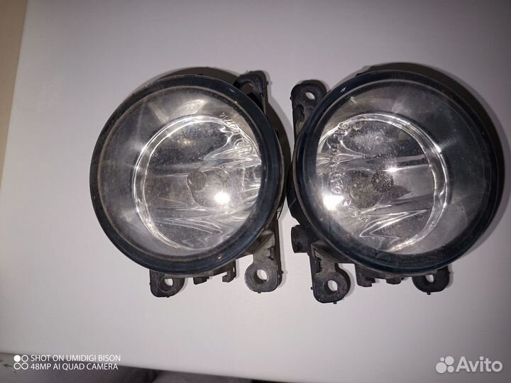 Противотуманные фары Valeo 8200074008