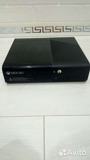 Xbox 360 E Original
