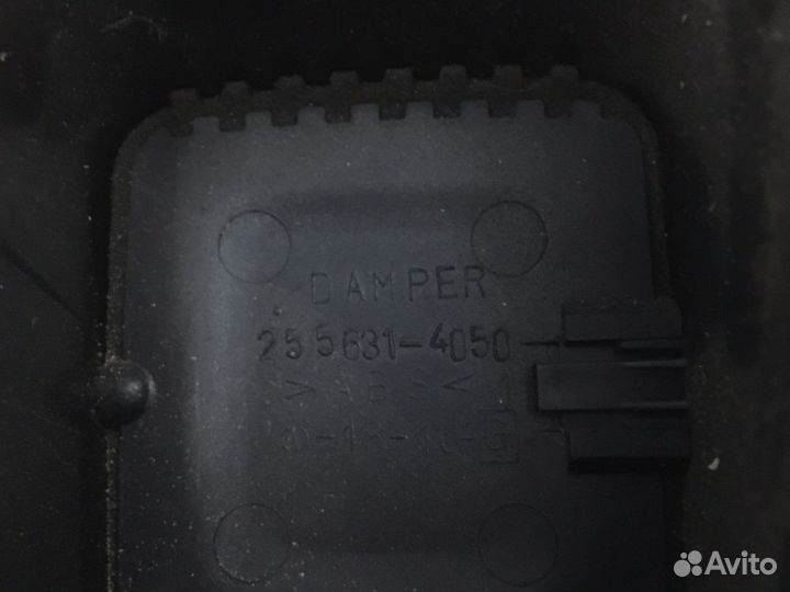 Вентиляционная решетка Toyota 4Runner (2572)