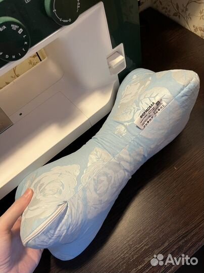 Подушка валик новая