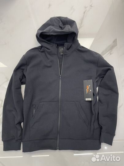 Толстовка Sitka