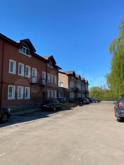 Таунхаус 134,5 м² на участке 1 сот.