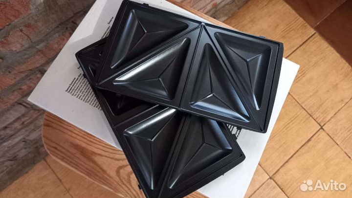 Вафельница, орешница Halohome, чёрный