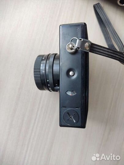 Фотоаппарат 