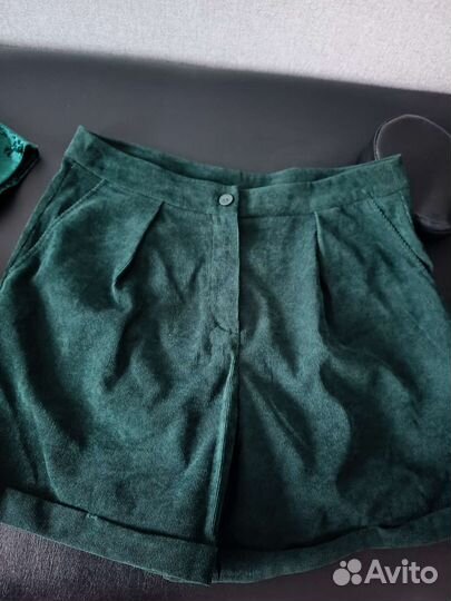 Шорты бархатные