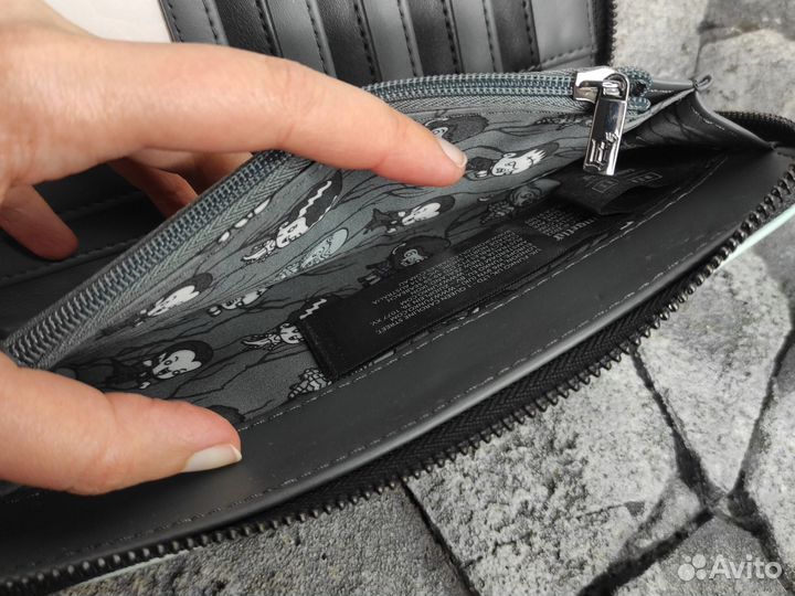 Кошелёк Loungefly Monsters