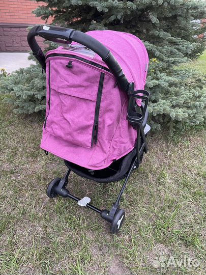 Прогулочная коляска идеальна для путешествий