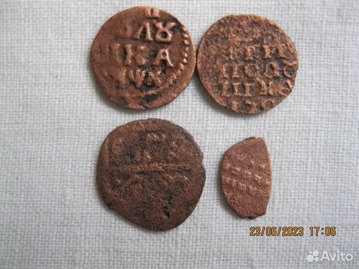 Монеты царские медные полушки 1720 Петр 1 и другие